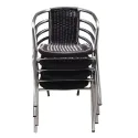 Fauteuil outdoor empilable pour terrasse de bar et restaurant