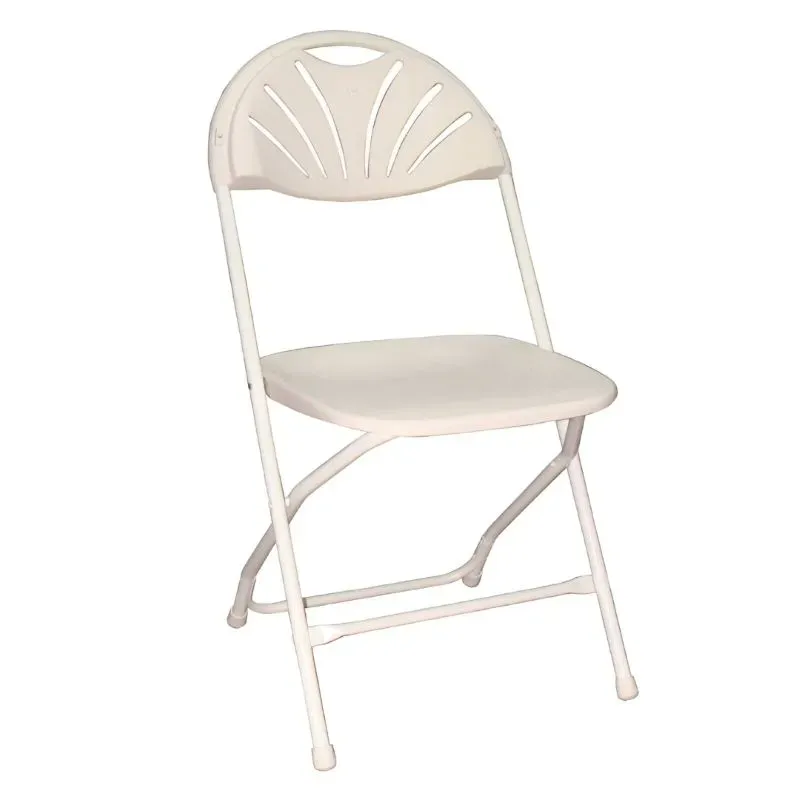 Chaise pliante en polypro blanche avec dossier ajouré Chaise pliante en polypro blanche avec dossier ajouré