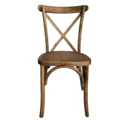 Chaise en bois de chêne avec dos croisé Chaise en bois de chêne avec dos croisé
