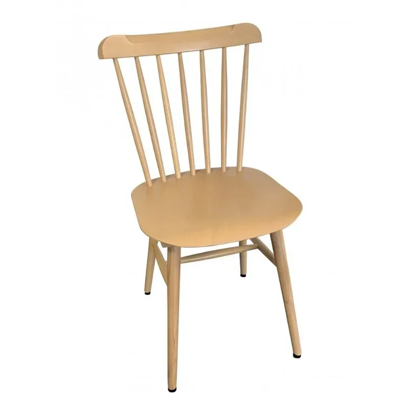 Chaise en bois de hêtre verni naturel, à barreaux style scandinave Chaise en bois de hêtre verni naturel, à barreaux style scandinave