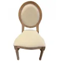 Chaise de banquet en bois cérusé dossier en forme de médaillon