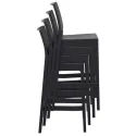 Chaises de bar polypro noir empilées par 4 pièces