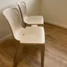 Chaise monobloc beige pour collectivités