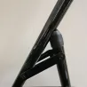 Double charnière pour renforcer la structure de la chaise pliante
